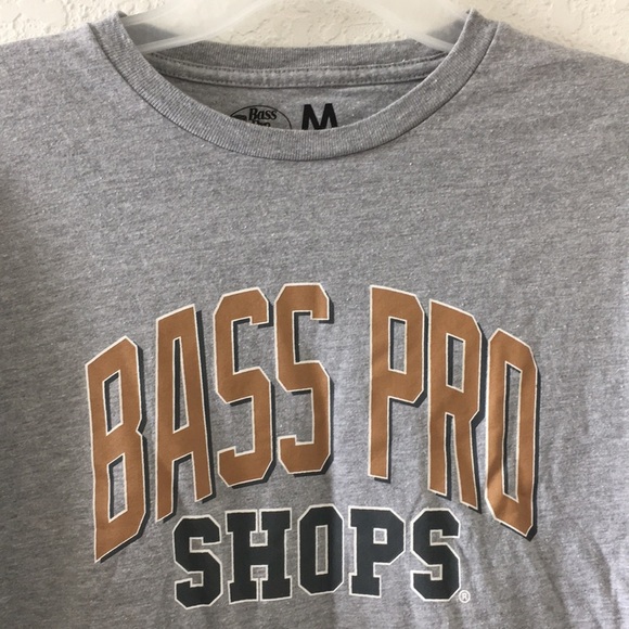 Men Bass Pro Shops Fishing shirt size M - Picture 2 of 4